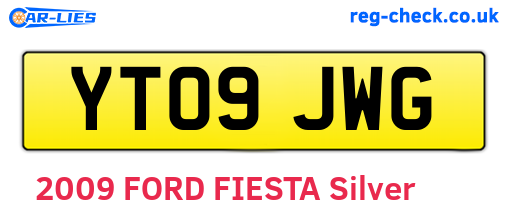 YT09JWG are the vehicle registration plates.