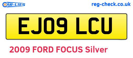EJ09LCU are the vehicle registration plates.