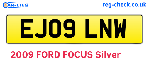 EJ09LNW are the vehicle registration plates.