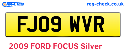 FJ09WVR are the vehicle registration plates.