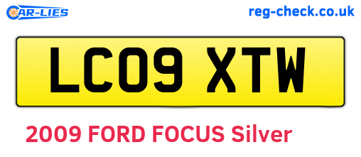 LC09XTW are the vehicle registration plates.