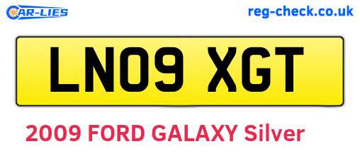 LN09XGT are the vehicle registration plates.