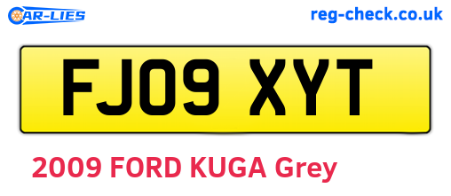 FJ09XYT are the vehicle registration plates.