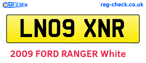 LN09XNR are the vehicle registration plates.