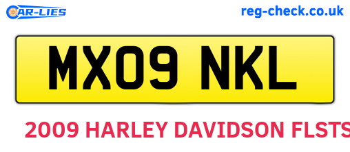 MX09NKL are the vehicle registration plates.