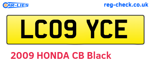 LC09YCE are the vehicle registration plates.