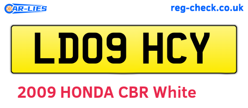 LD09HCY are the vehicle registration plates.