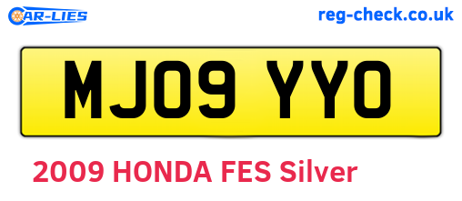 MJ09YYO are the vehicle registration plates.