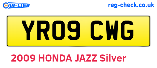 YR09CWG are the vehicle registration plates.