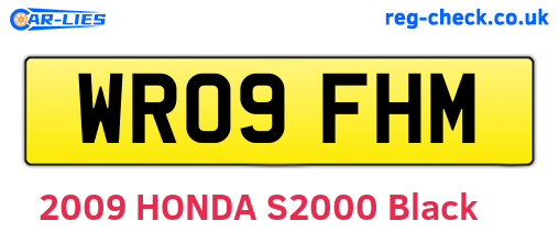 WR09FHM are the vehicle registration plates.
