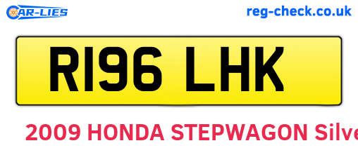 R196LHK are the vehicle registration plates.
