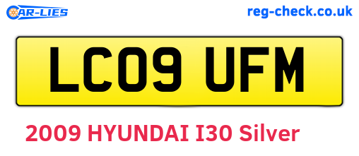 LC09UFM are the vehicle registration plates.