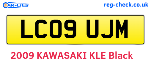 LC09UJM are the vehicle registration plates.