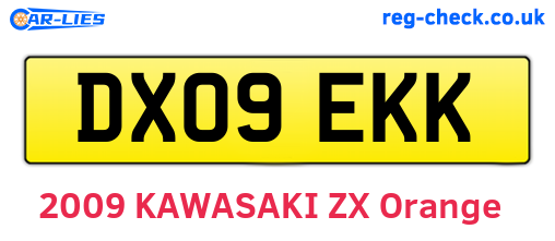 DX09EKK are the vehicle registration plates.