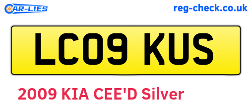 LC09KUS are the vehicle registration plates.