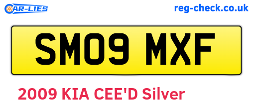SM09MXF are the vehicle registration plates.