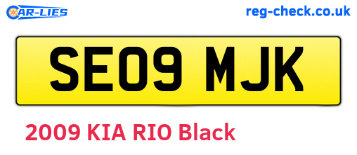 SE09MJK are the vehicle registration plates.