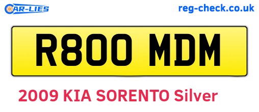 R800MDM are the vehicle registration plates.