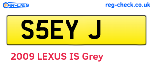 S5EYJ are the vehicle registration plates.
