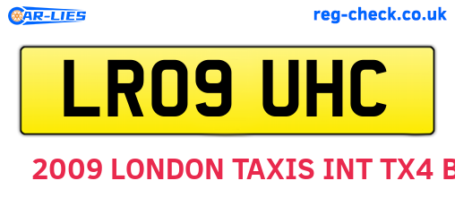 LR09UHC are the vehicle registration plates.