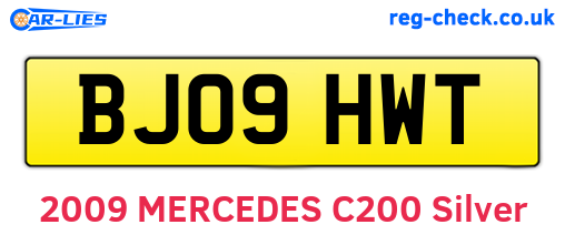BJ09HWT are the vehicle registration plates.