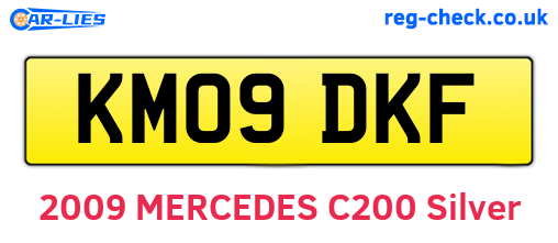 KM09DKF are the vehicle registration plates.