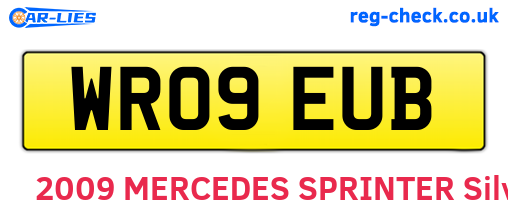 WR09EUB are the vehicle registration plates.