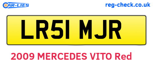 LR51MJR are the vehicle registration plates.