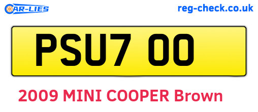 PSU700 are the vehicle registration plates.