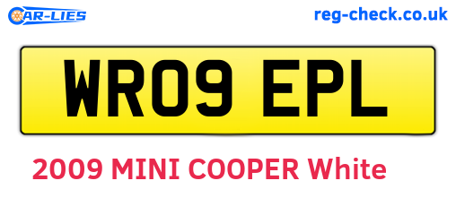 WR09EPL are the vehicle registration plates.