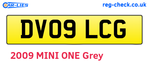 DV09LCG are the vehicle registration plates.