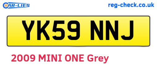 YK59NNJ are the vehicle registration plates.