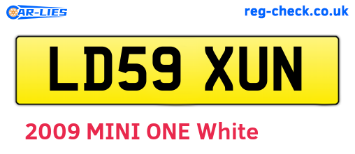 LD59XUN are the vehicle registration plates.