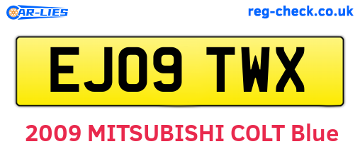 EJ09TWX are the vehicle registration plates.