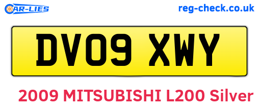DV09XWY are the vehicle registration plates.