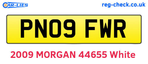 PN09FWR are the vehicle registration plates.