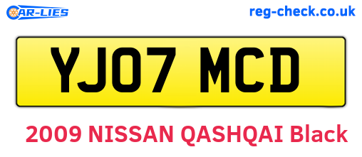 YJ07MCD are the vehicle registration plates.
