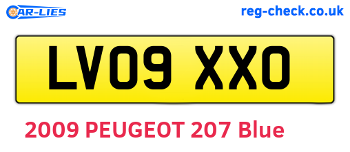 LV09XXO are the vehicle registration plates.