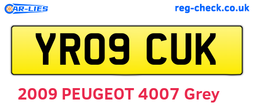 YR09CUK are the vehicle registration plates.