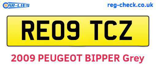 RE09TCZ are the vehicle registration plates.