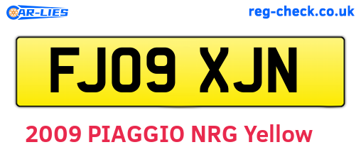 FJ09XJN are the vehicle registration plates.