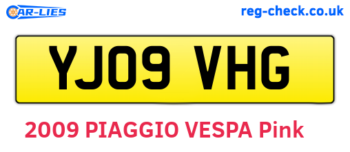 YJ09VHG are the vehicle registration plates.