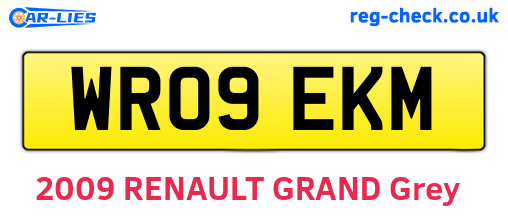 WR09EKM are the vehicle registration plates.