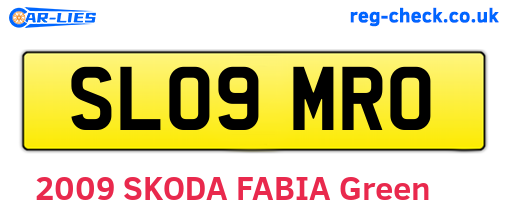 SL09MRO are the vehicle registration plates.