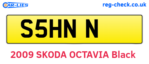S5HNN are the vehicle registration plates.