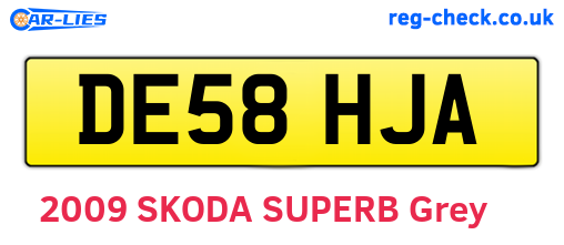 DE58HJA are the vehicle registration plates.