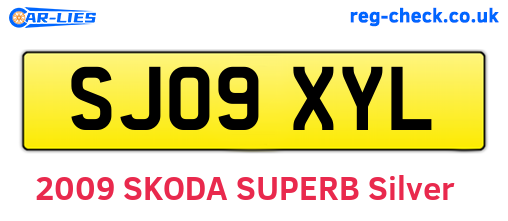 SJ09XYL are the vehicle registration plates.