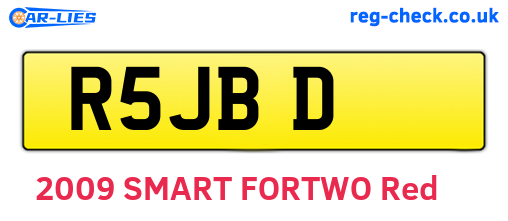 R5JBD are the vehicle registration plates.