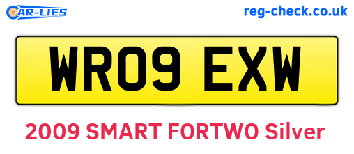 WR09EXW are the vehicle registration plates.