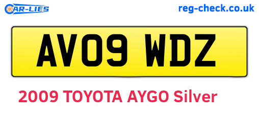AV09WDZ are the vehicle registration plates.